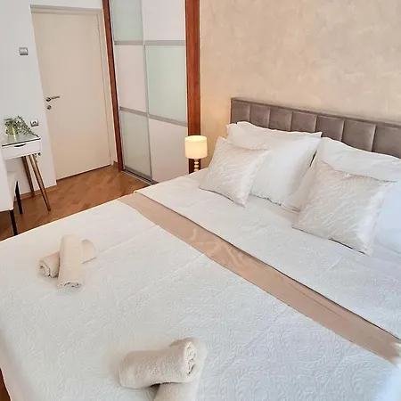 Apartman Leona